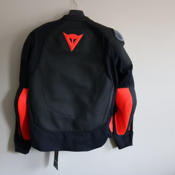 Dainese Intrepida perforated leather jacket - Picture 6 of 16